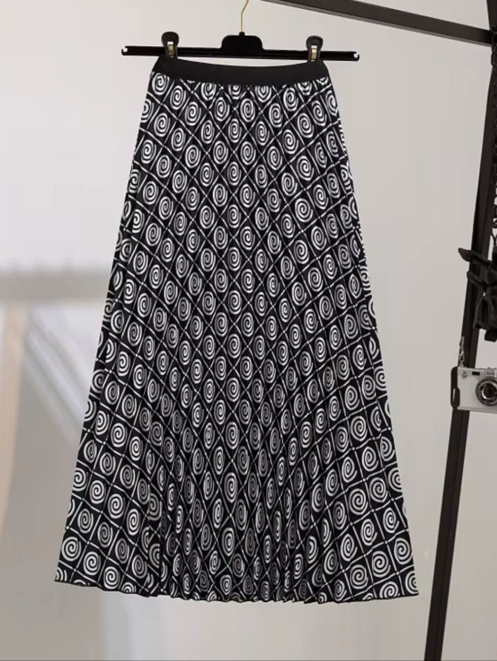 Black & White Geometric Midi Skirt